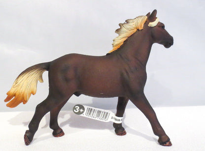 Schleich Stallone Mustang toysvaldichiana.it 